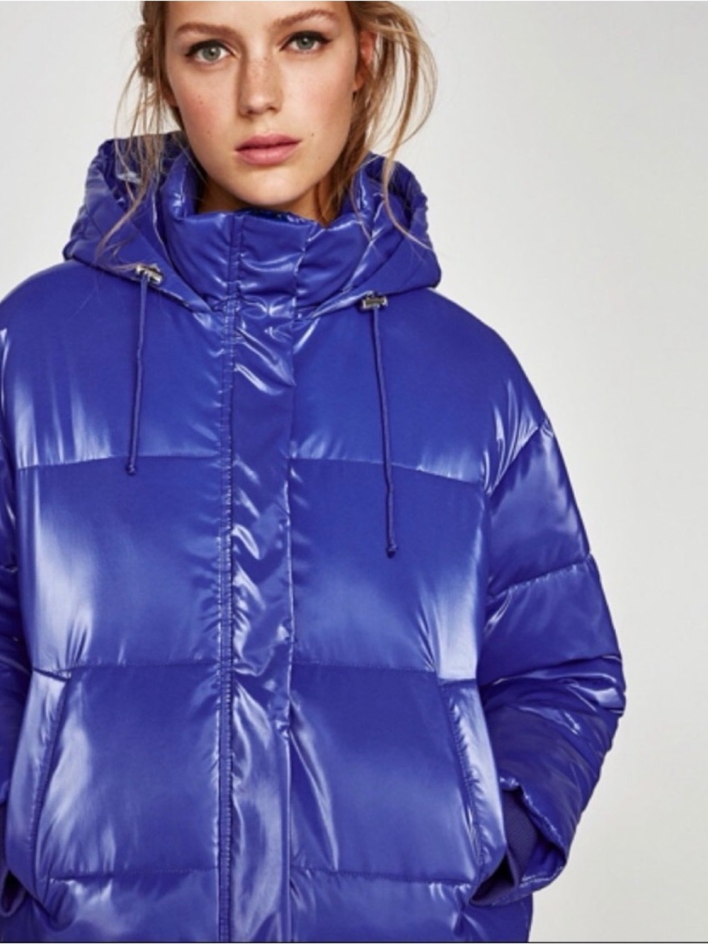 ZARA Shiny Electric Blue Puffer Jacket  Interior Backpack Straps Womens Size XS
